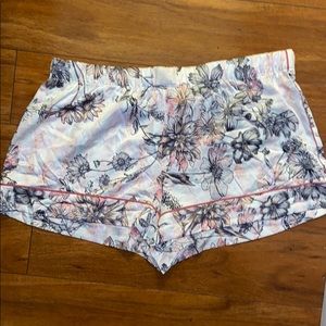 Victoria’s Secret sleep pajama shorts NWT XL